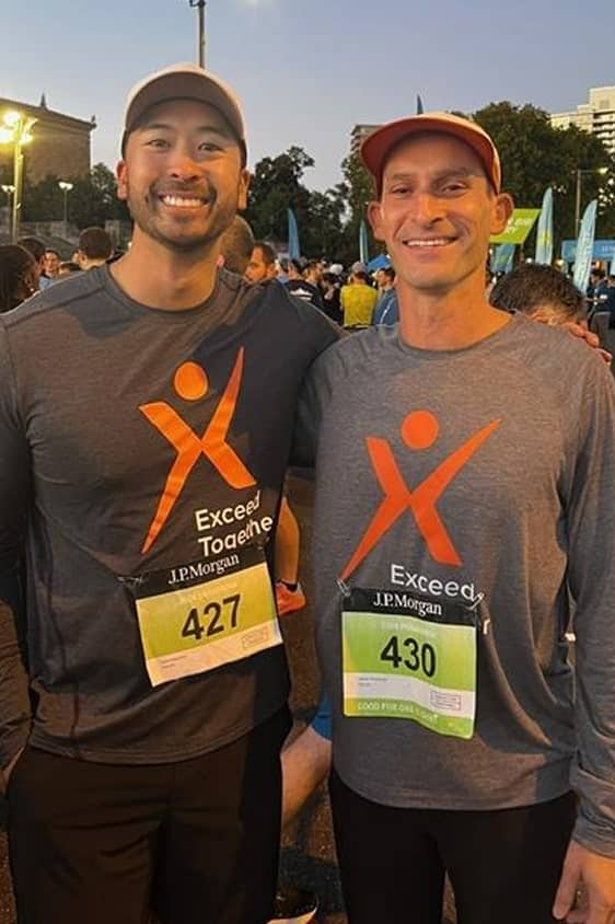 Exelixis employees smiling at a J.P. Morgan running event.